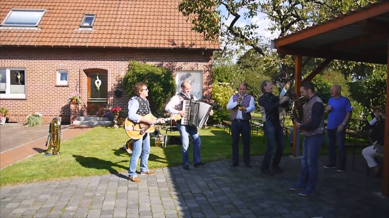 Die Karawanken begrüßen Debstedt