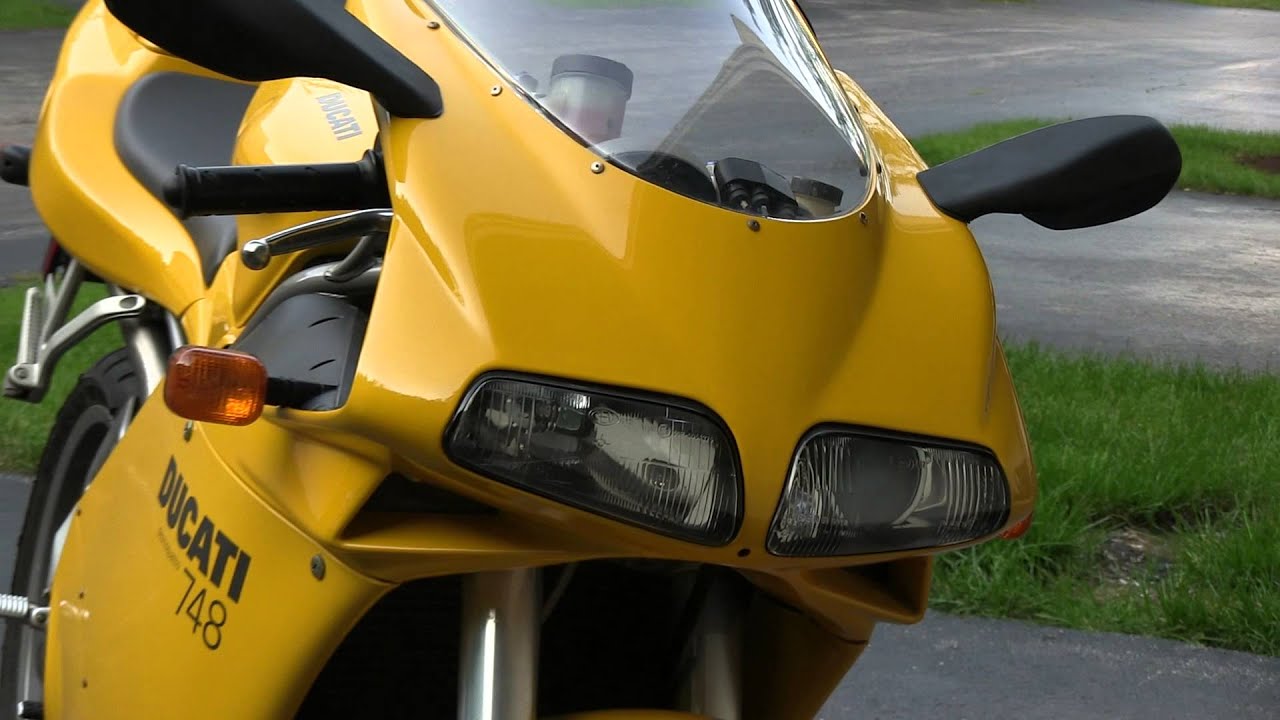 2002 Ducati 748 Biposto