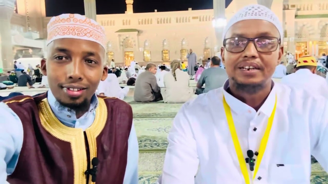 Waxaan si kadis ah isku aragnay Sheikh  Daud jabuuti aan ka wada baxnay jaamacada madiina scws