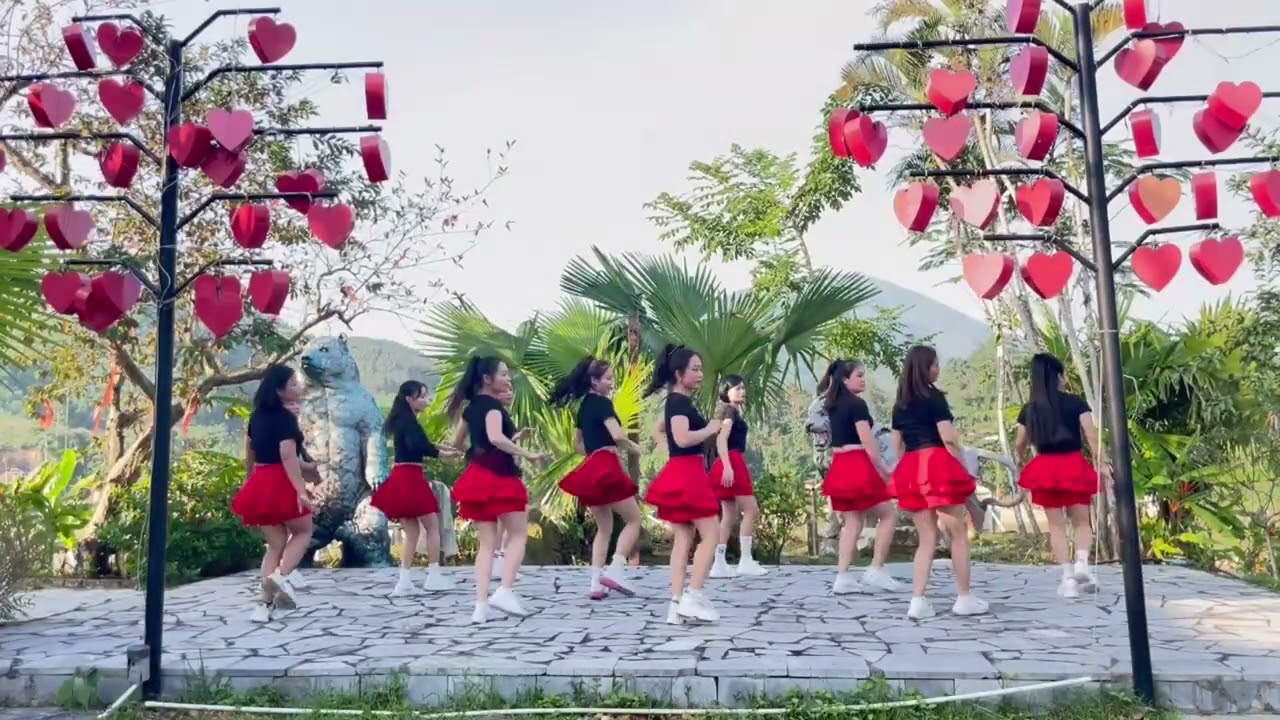 Aiqing/CLB Zumba - Shuffle Dance Đam Mê/Nhạc Hoa