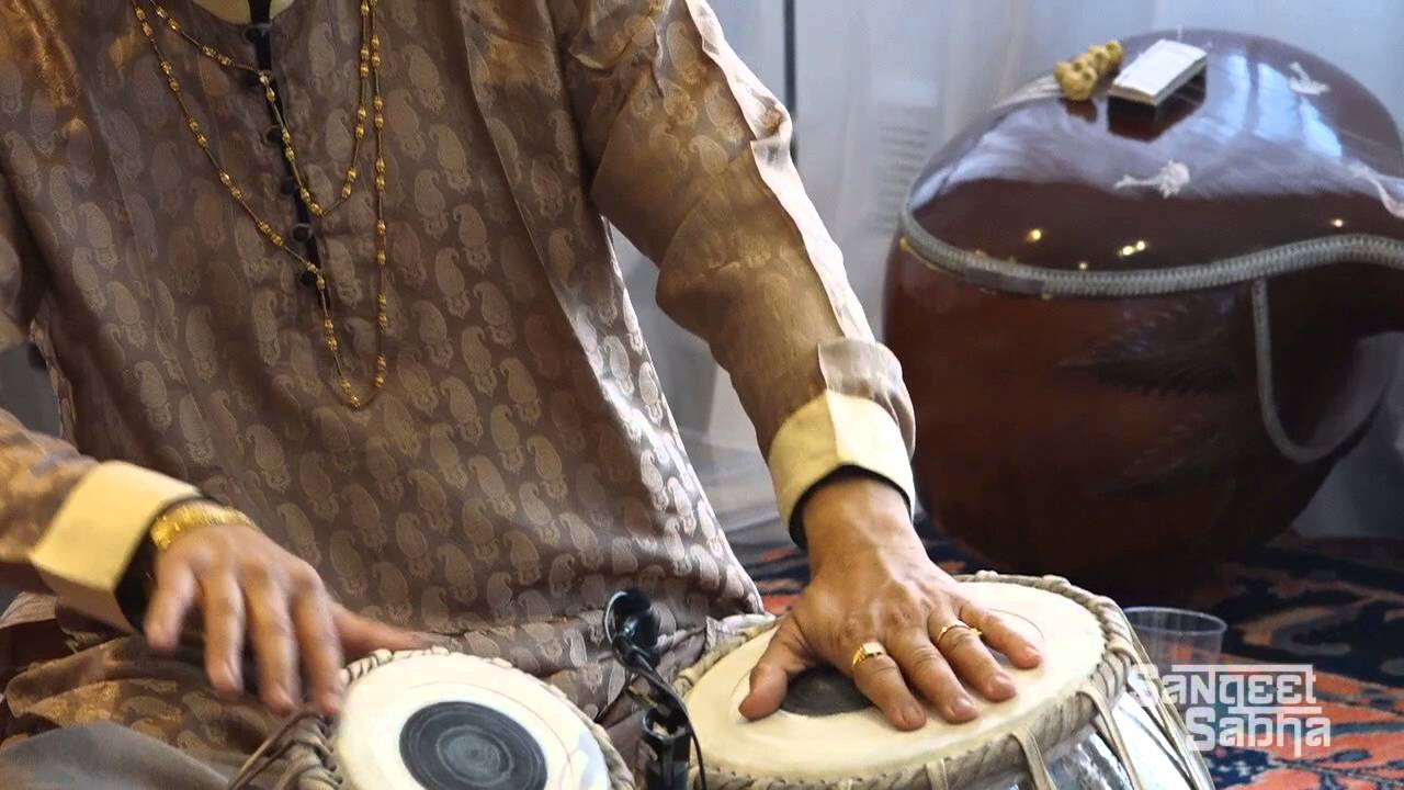 Ustad Mashkoor Ali Khan and Pandit Anindo Chatterjee - Raga Bihag