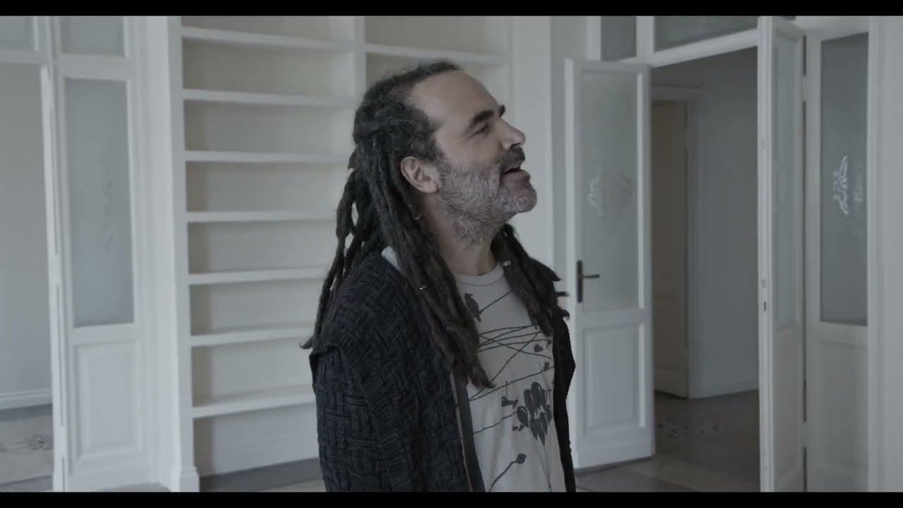 Valerio Piccolo - E si' arrivata pure tu (dalla Colonna Sonora Originale di 