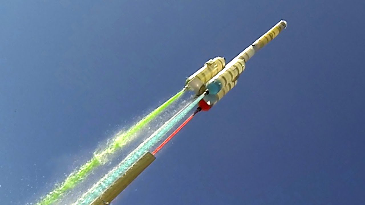 Water Rocket with Boosters - Axion G2