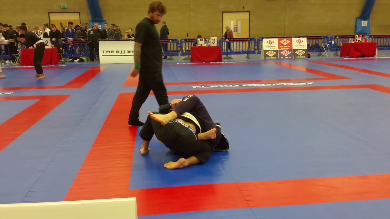 Abdullah Bhaijee semi final at BJJ Junior European Championship 2016 representing Legion Jiu Jitsu