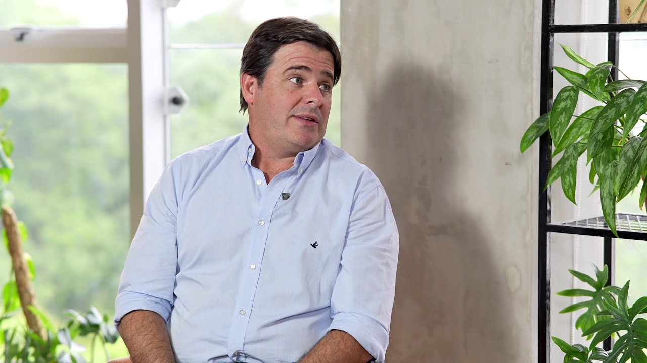 Francisco Lobera - un Inversor Argentino en Paraguay (sub deutsch/english)