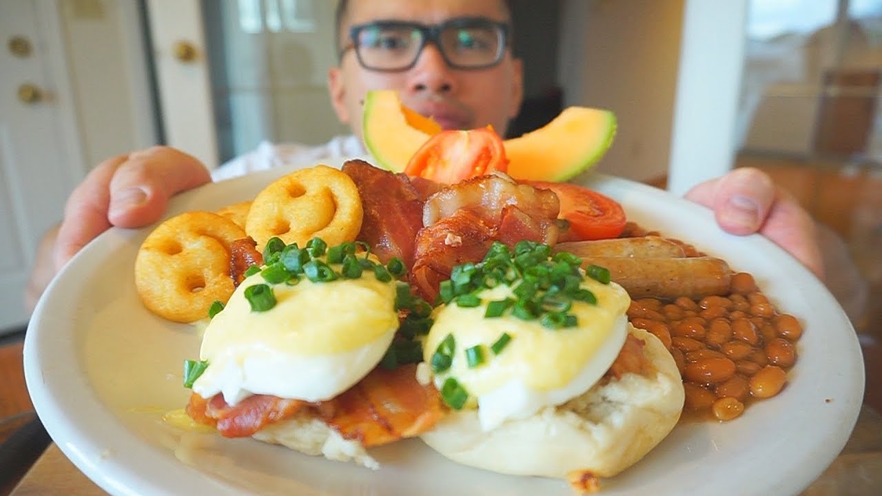 How to make EGGS BENEDICT | Recipe | MUKBANG
