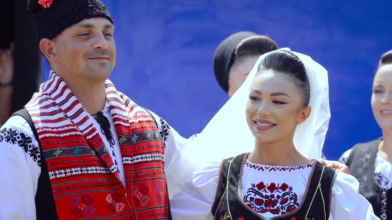 Leontina Pop - Faine-s nunțile la noi