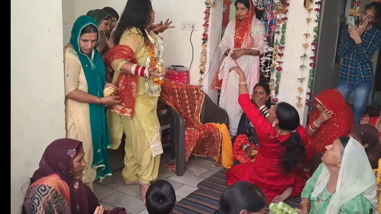 माता रानी सब पर कृपा 🙏🏻करें/ सब की झोलियां 🍎🥭भरे/साक्षात माता रानी के दर्शन/जय माता रानी 🙏🏻💃🏻💃🏻🌹💐