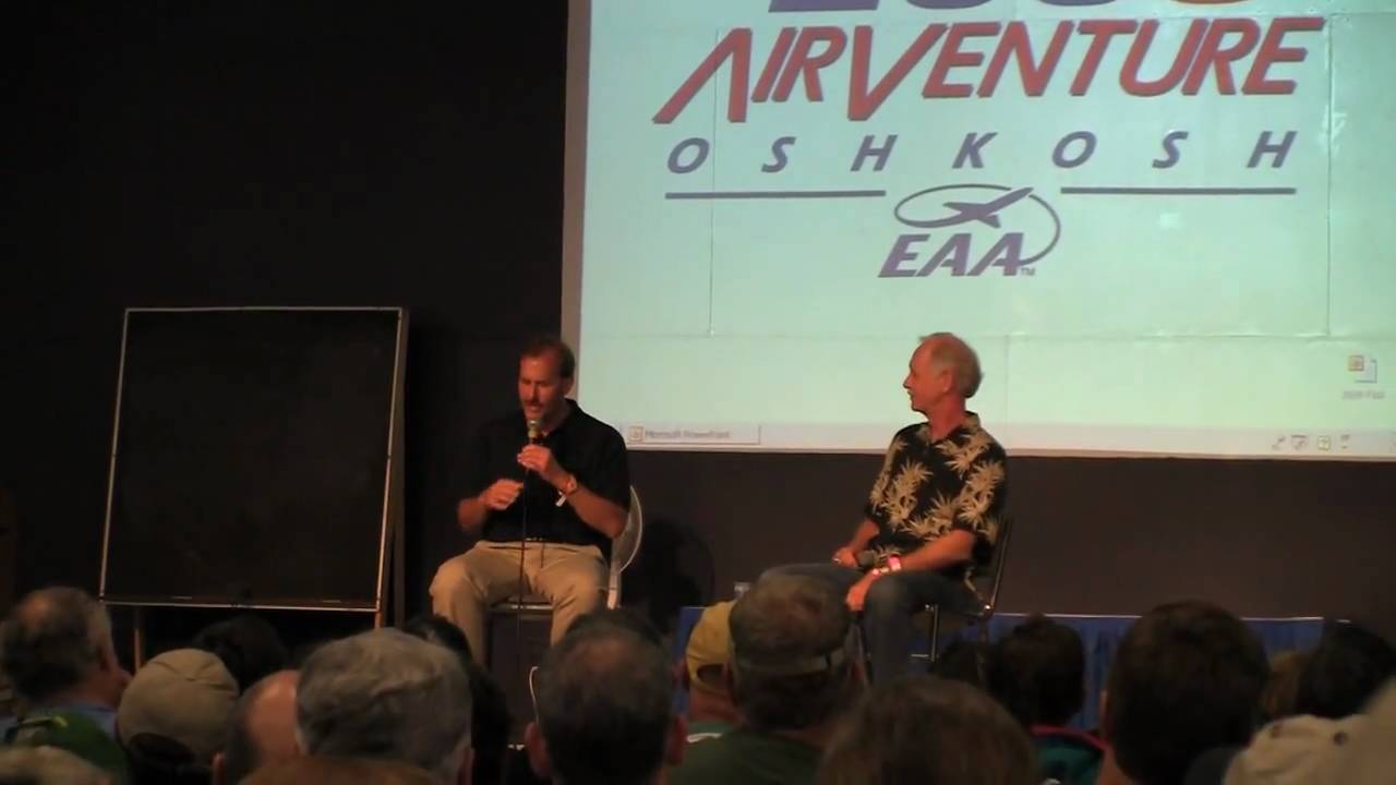 Captain Sully Sullenberger and Jeff Skiles @ AirVenture 2009 part 1 of 4