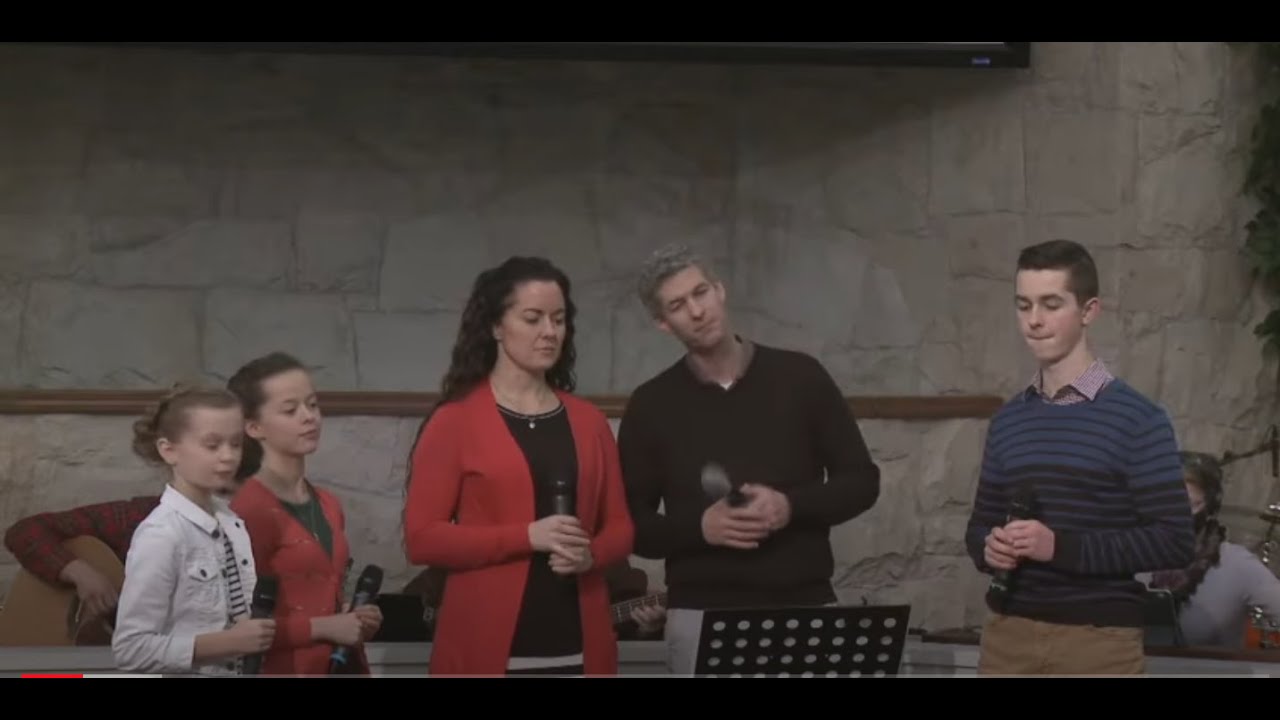 Wake the land : Michael Rae & Fam