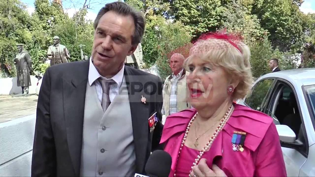 Report TV - Motra e vogel e Mbretëreshës Geraldinë:E mrekulluar që jam këtu