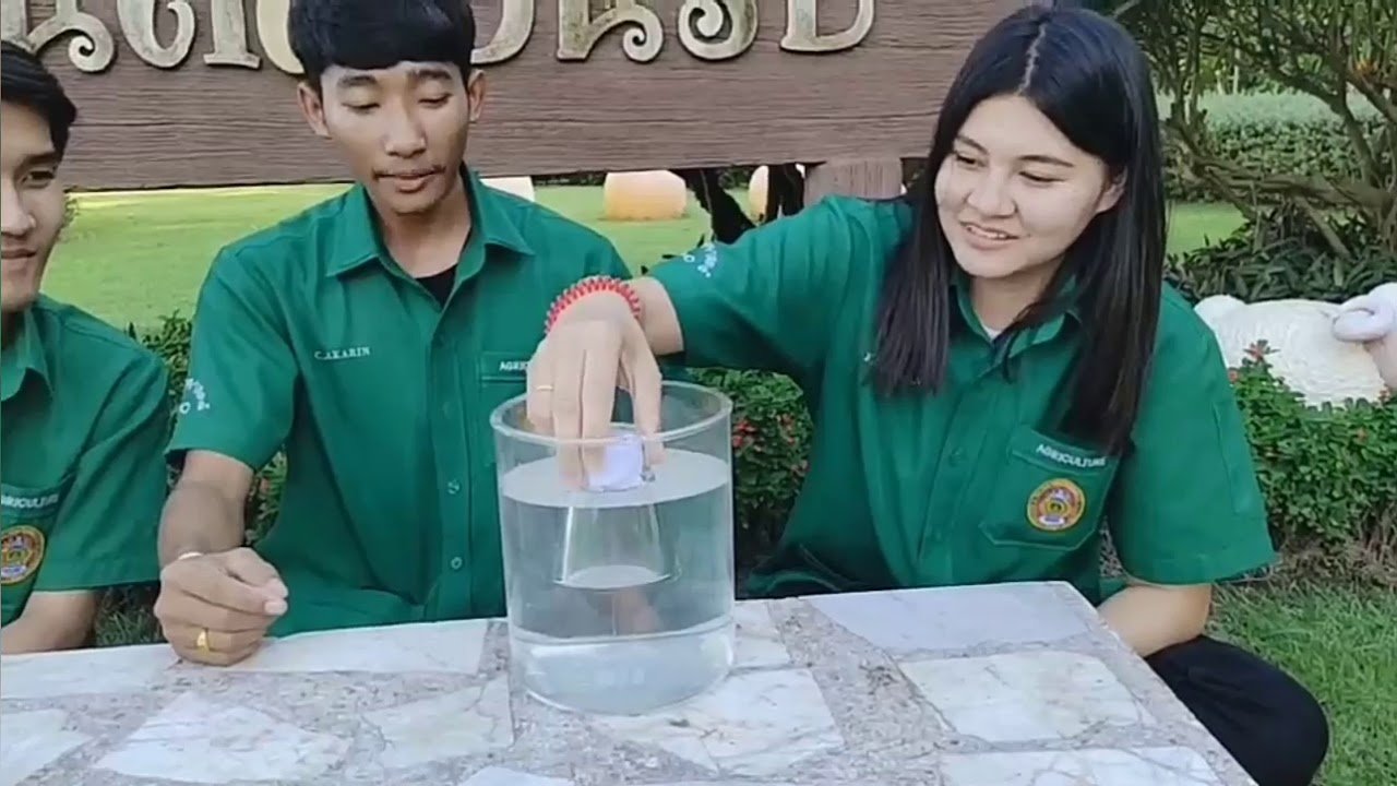 แรงดันใต้น้ำ!!!!ทดลองฟิสิกส์ง่ายๆ