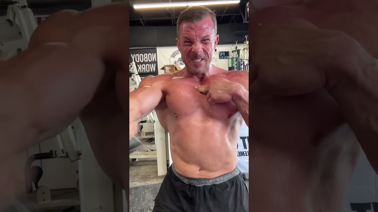 HOW TO GROW THE UPPER CHEST