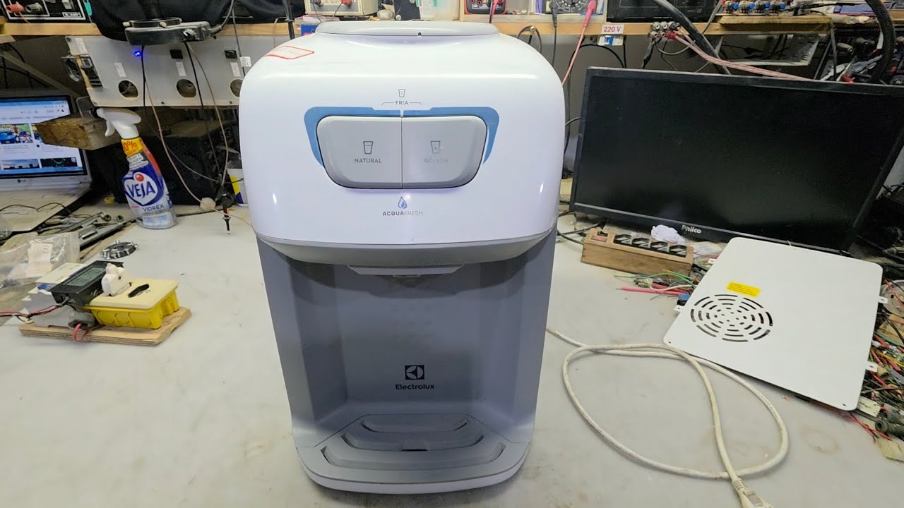 Gela-agua Electrolux não esfria a água 