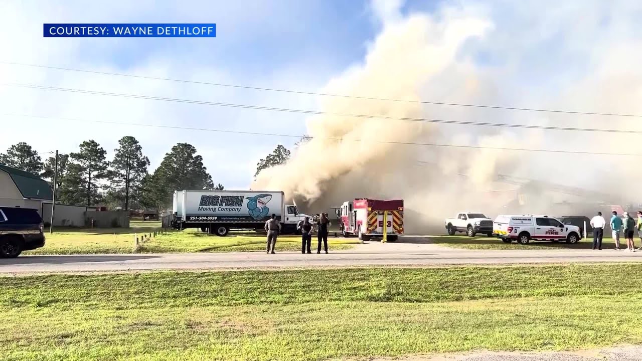 Foley fire destroys Big Fish Moving Co. building, business will continue