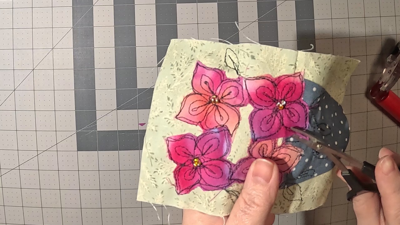 USE YOUR SCRAPS! Make a Flower Greeting Card Patchwork Applique