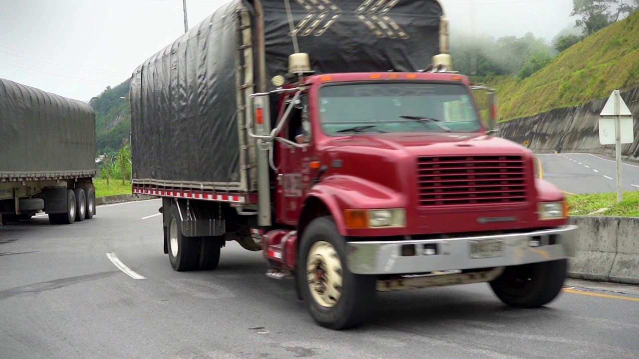 Autovía Bucaramanga Pamplona  Vídeo Institucional