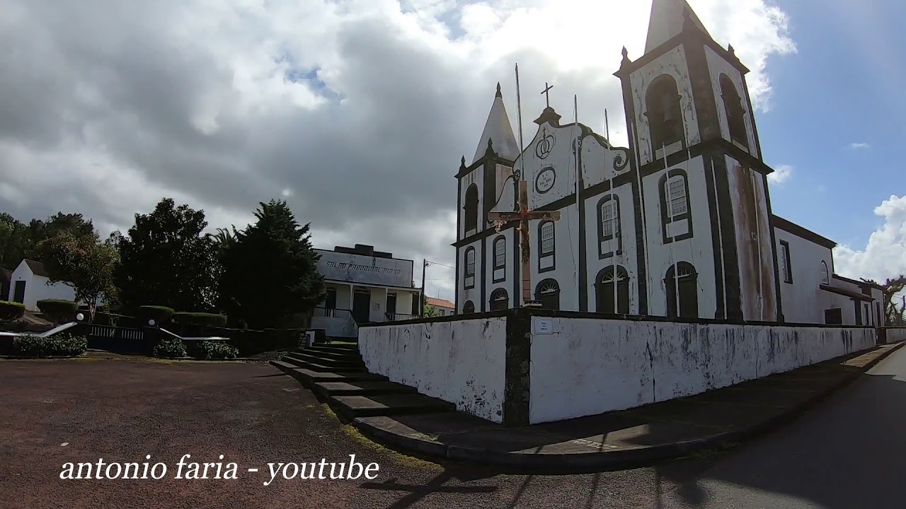 Pelas ruas das Bandeiras Ilha do Pico Açores