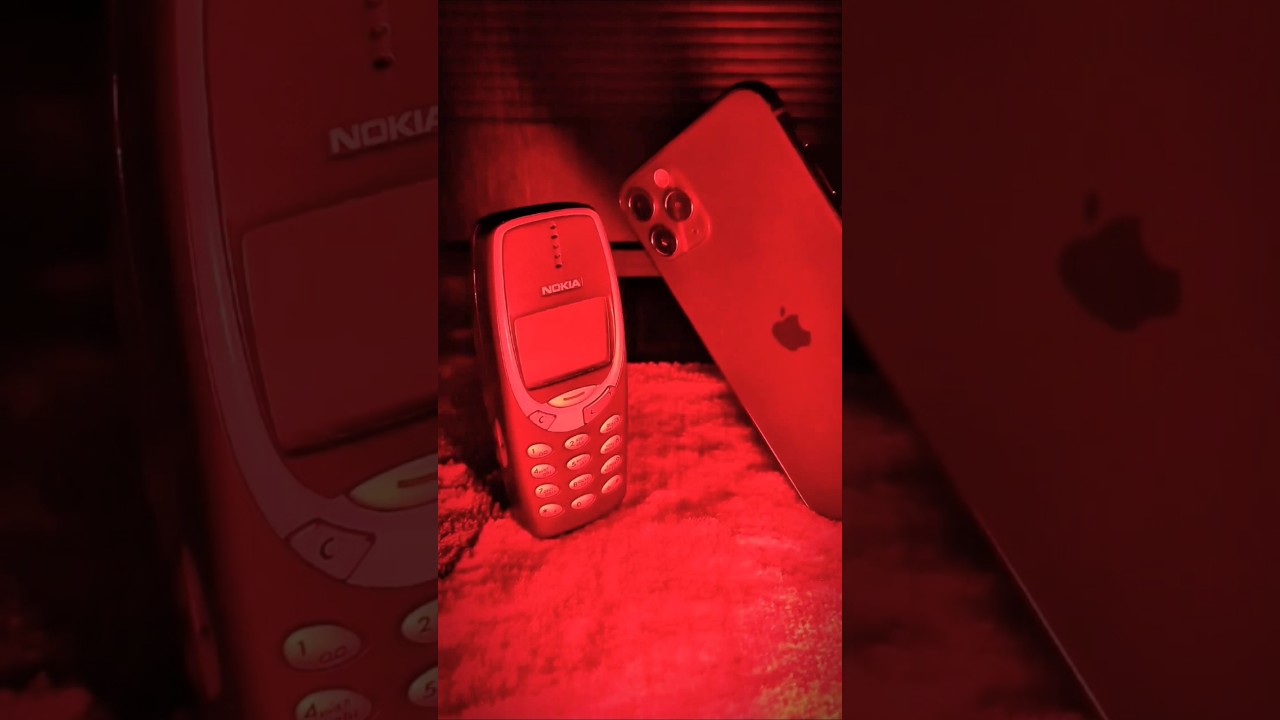 NOKIA 3310 Vs IPHONE 16 💪