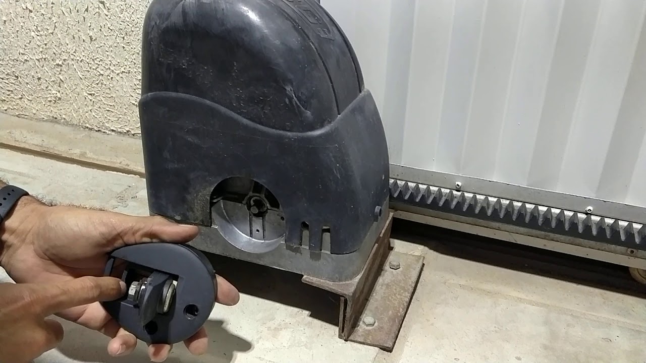 Motor RCG não entra no manual mesmo estando com a alavanca aberta.