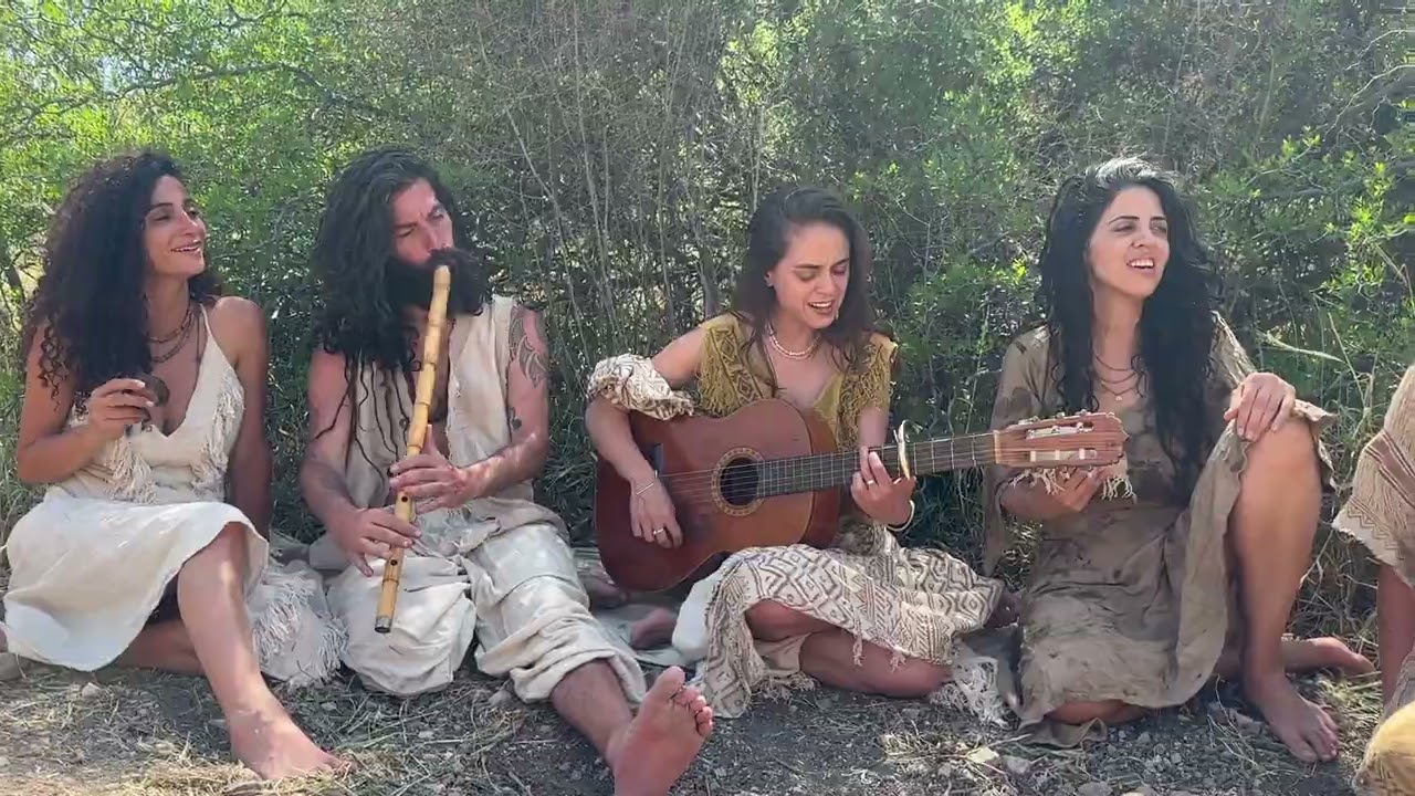 Solo Dios sabe si vuelvo ( coral rojo ) cover