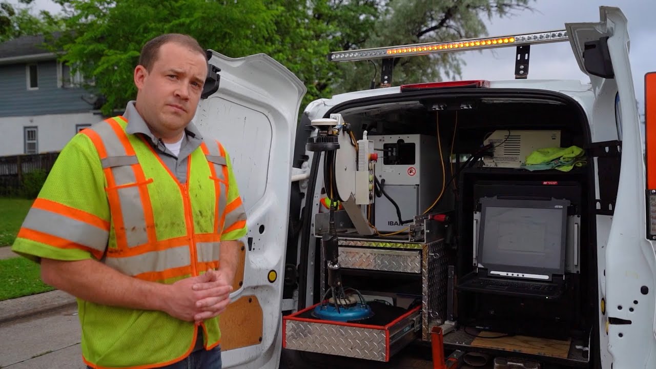 Manhole Inspections: What happens in the field