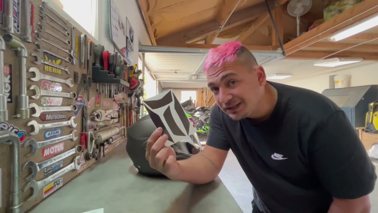 Astuce casque bande réfléchissante