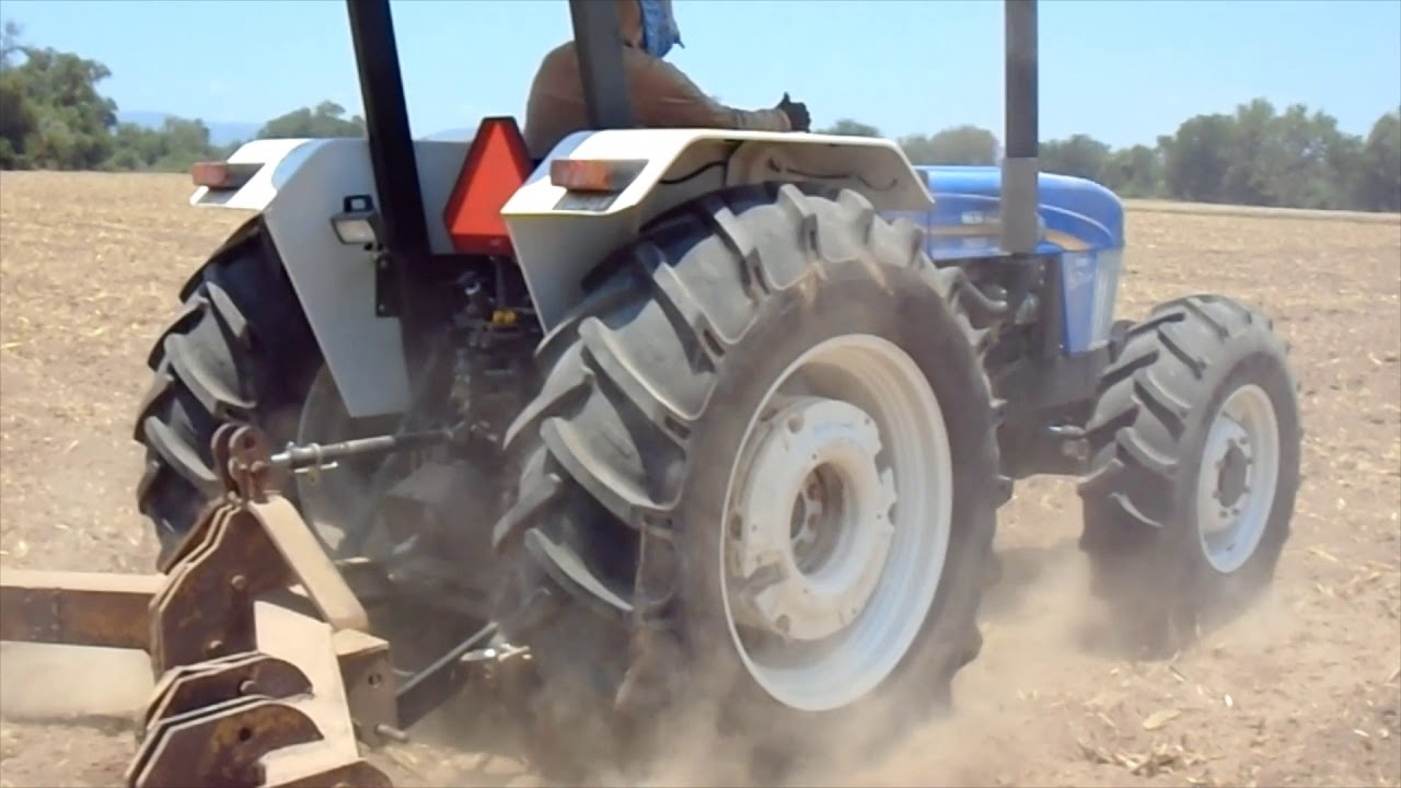 7610 HERENCIA SUBSUELO RECTO DE 3 PUNTAS. NEW HOLLAND  TRADICION DE PODER & ECONOMIA