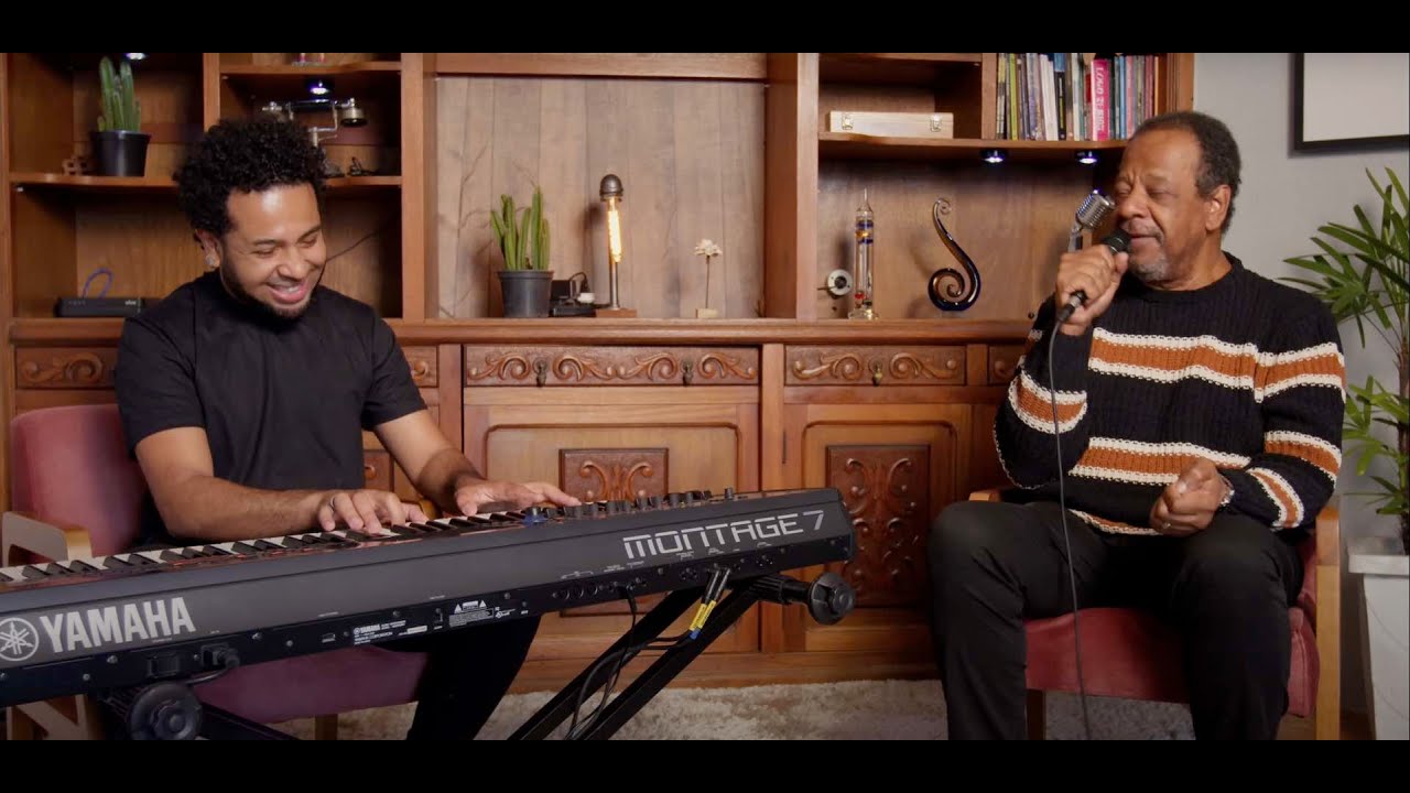 A Vitória-Adhemar de Campos & Herbert Medeiros (Piano e Voz)