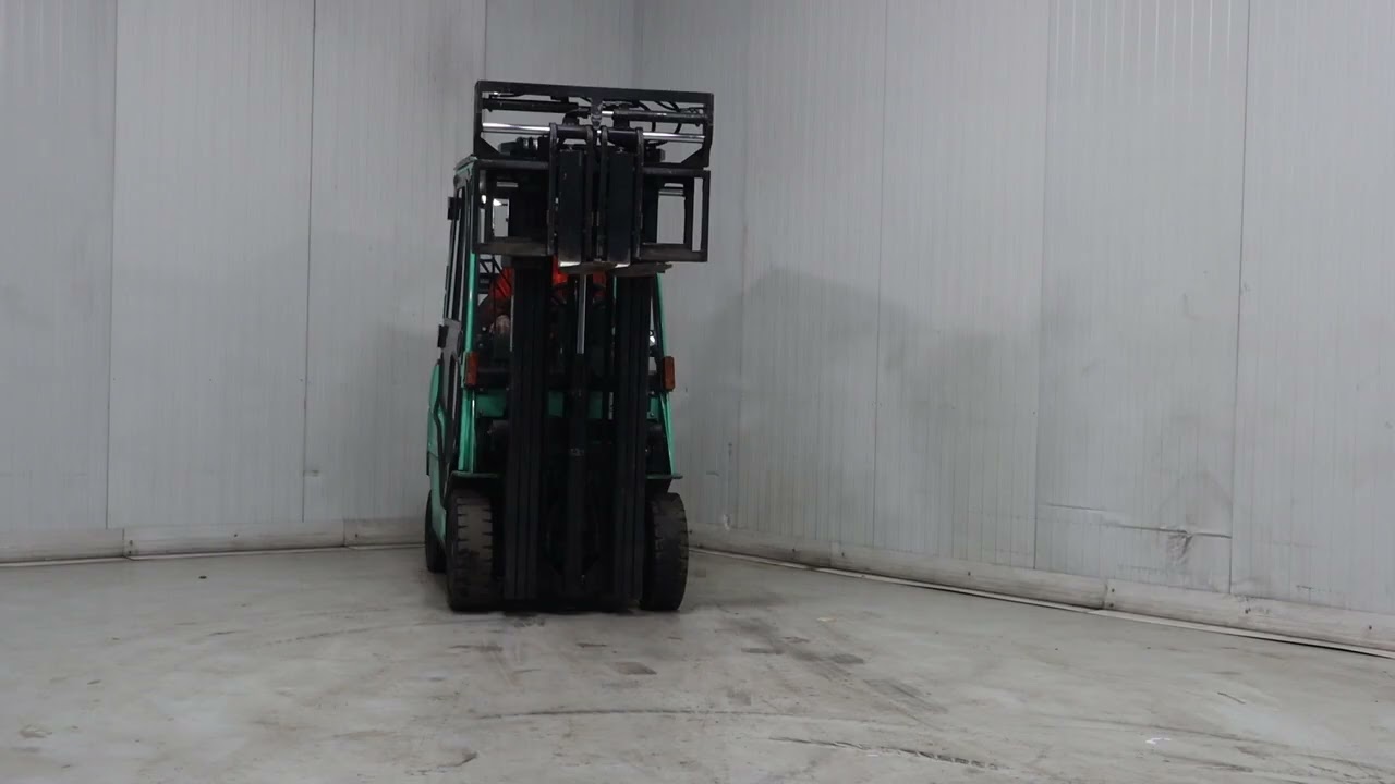 BY71 Mitsubishi FG15N; year 2012