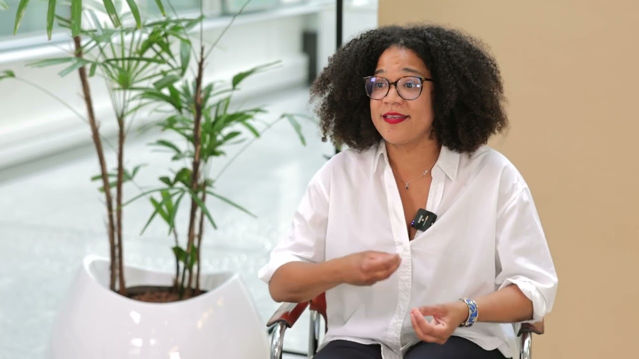 Meet M&eacute;lissa Camara