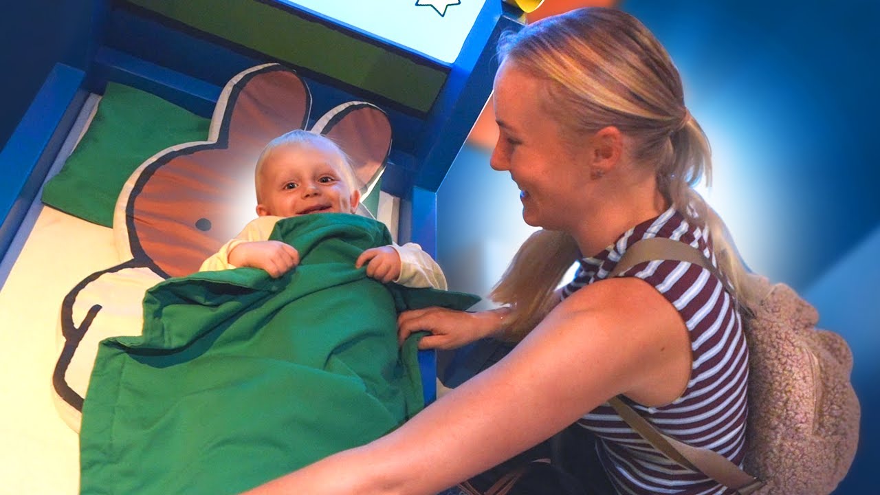 WIJ GAAN NAAR HET MUSEUM 🐰 #4416 #4417 #4418