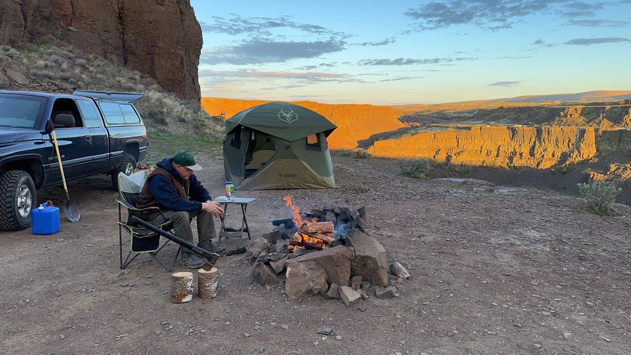 Hiking at Ancient Lakes and camping at Frenchman Coulee #hiking #camping #overlanding