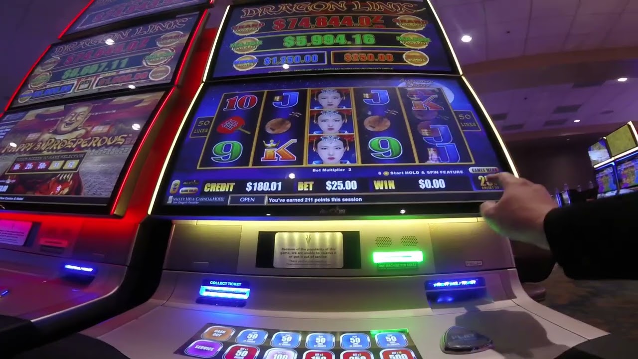 Slots on High Volatility Lighting Cash Feb 9