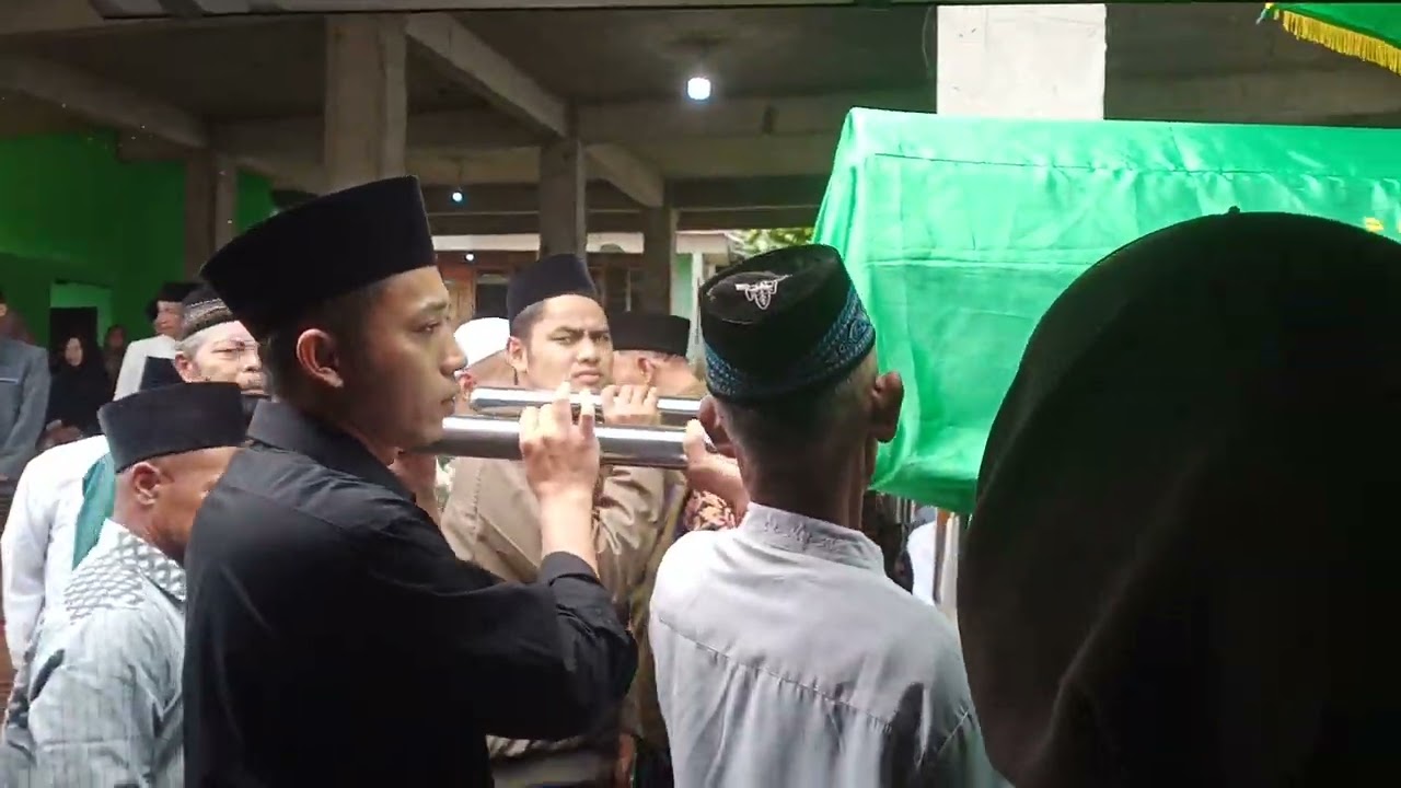 pemakaman si mbah Kakung