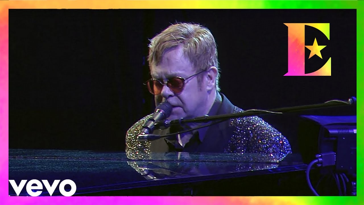 Elton John - Skyline Pigeon - Live in S&atilde;o Paulo, Brazil