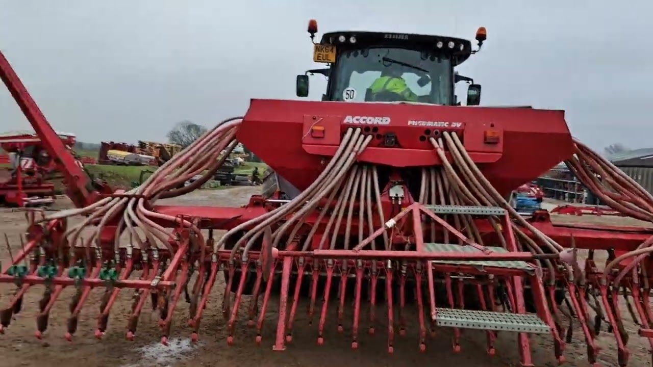 KVERNELAND LB85-240 Plough, 5 furrow, Hydraulic Vari - Walkaround