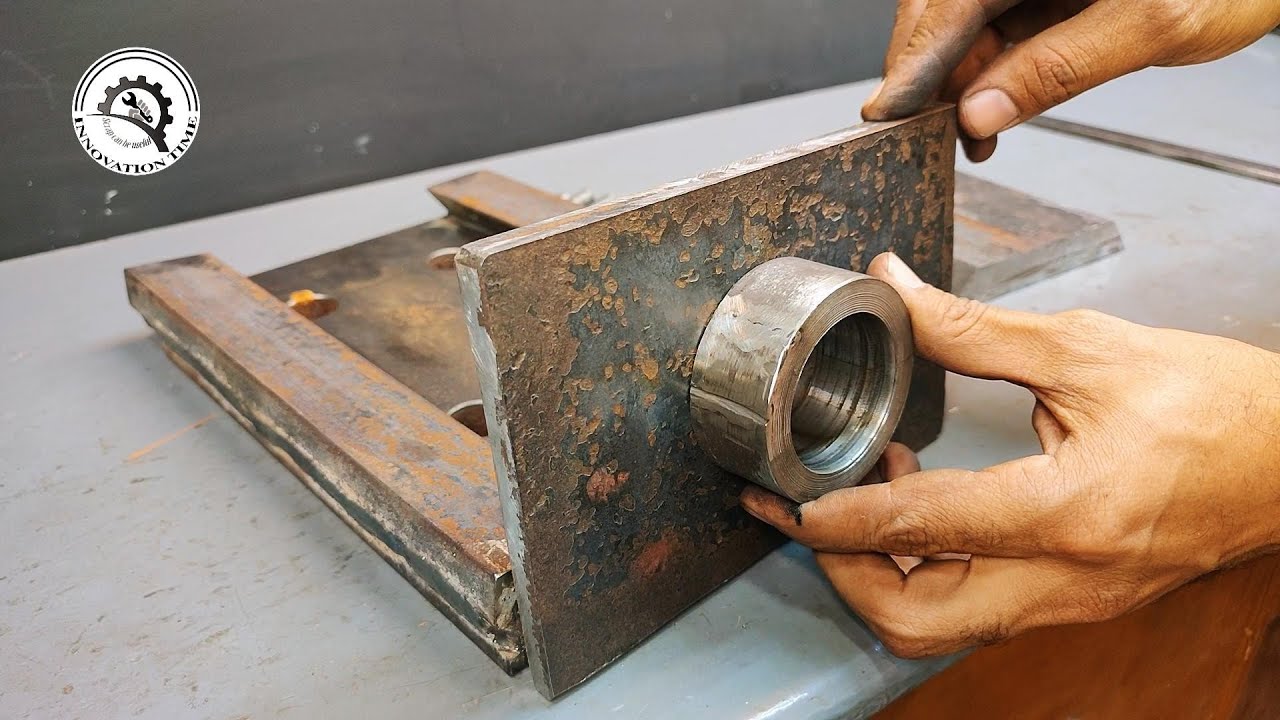 Lathe attachment tool handmade