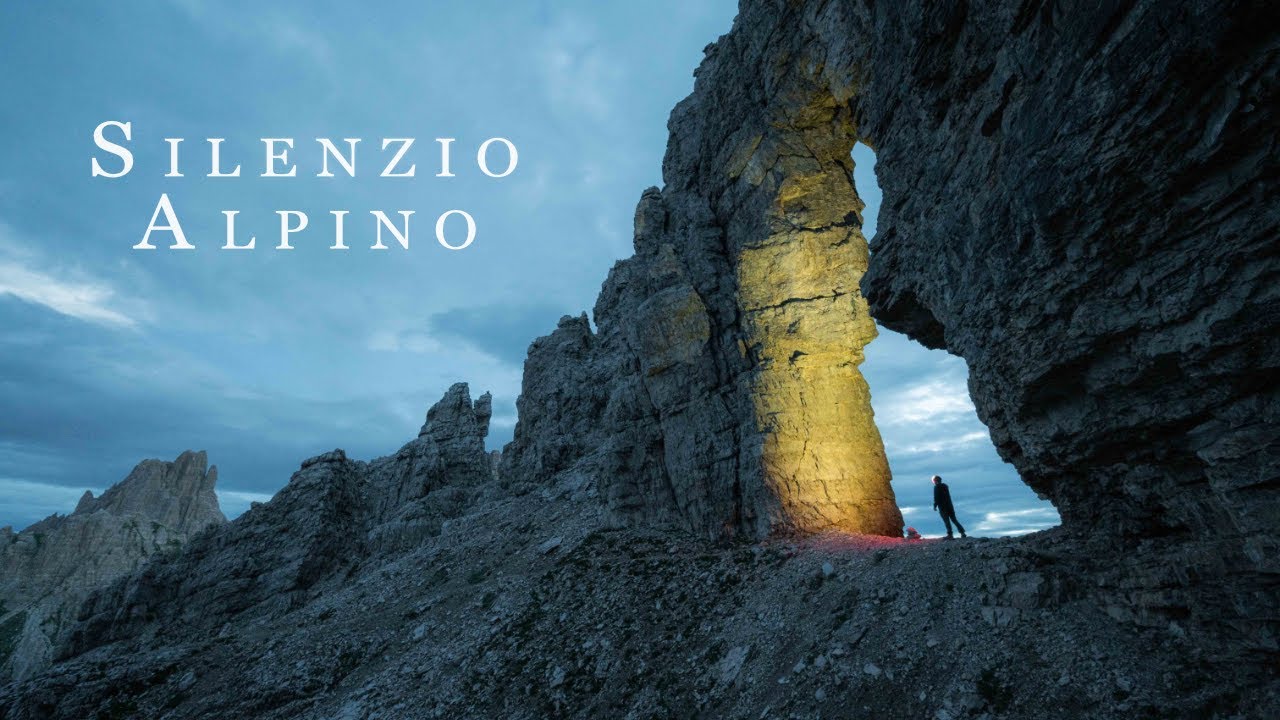 3 minuti di nuvole sulle Alpi [ FVG 4K ]