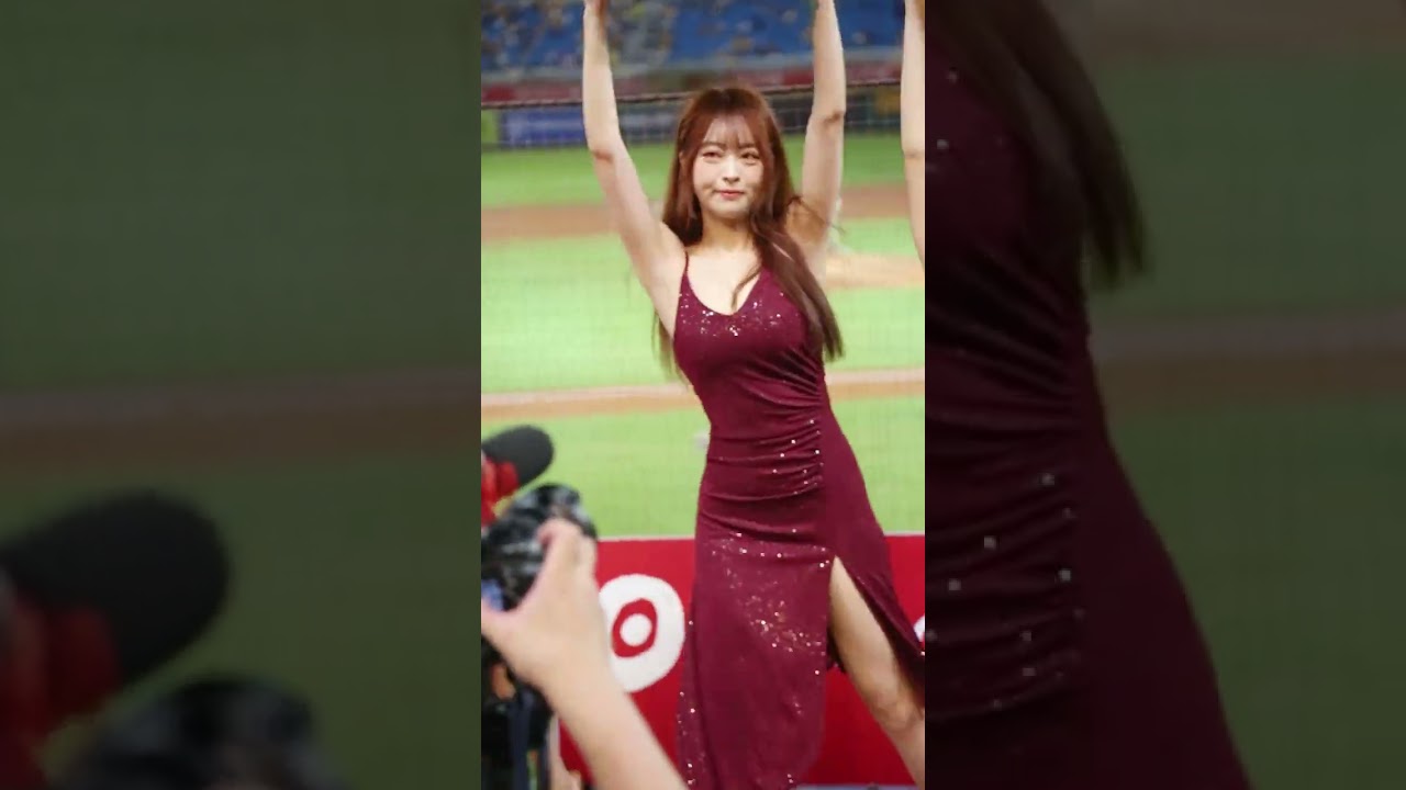 Rakuten girls 心韻XinYun 20230617 響樂趴 中場舞：Perhaps Perhaps