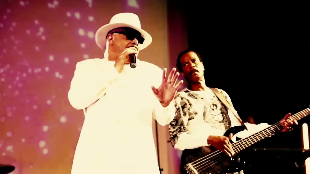 Charles Glenn - Play it Charlie -  ft Charles Glenn bass player - Ozone Motown Band