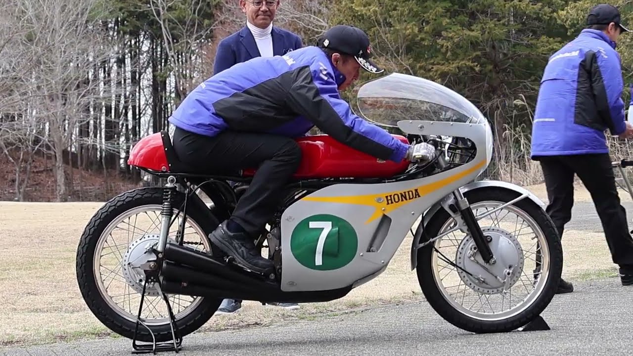 【ノーカット】250cc空冷6気筒・RC166エンジンの咆哮!! 1966年式ホンダのWGPチャンピオンマシン、 宮城光さんの生解説も収録【ホンダコレクションホール リニューアル】