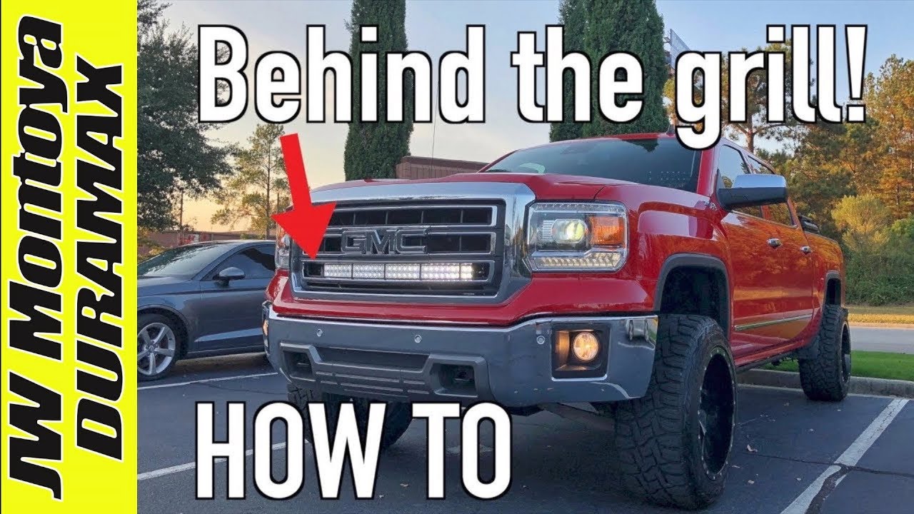 32 inch MICTUNING Light bar on a 2014 GMC Sierra