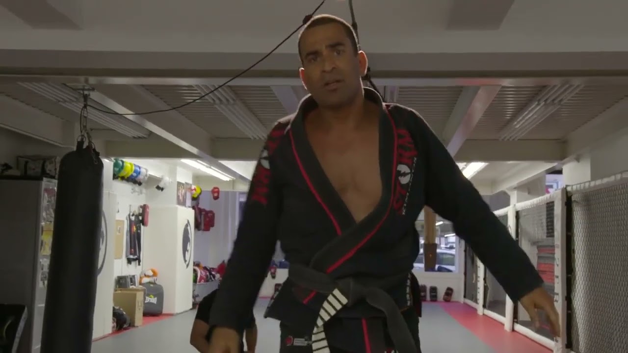 Renato Laranja fights Chris Weidman   UNCUT