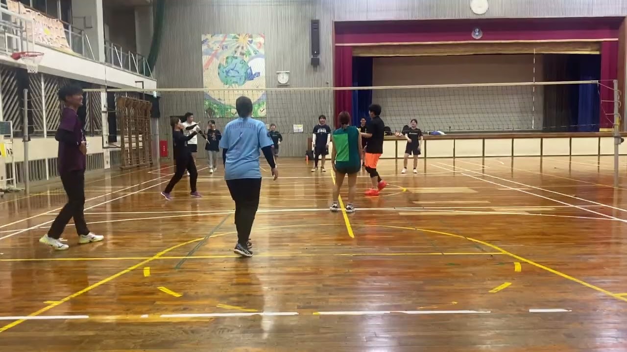 2️⃣ みんなとバレーできて好　楽しすぎ