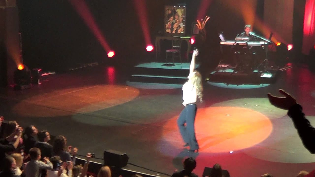 Paris, Theatre du Chatelet, 16.11.13 HUMANA, Lara Fabian -Le Secret