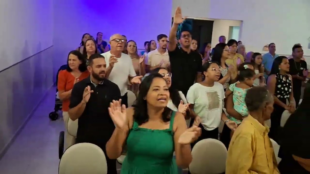 Deixou sua glória foi por amor 
