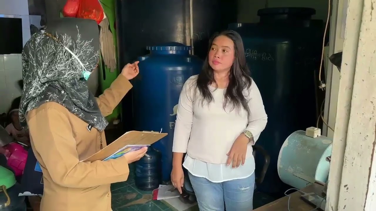 INOVASI STARLING DAMIU adalah Sistem Pemantauan dan Pelaporan Depot Air Minum Isi Ulang