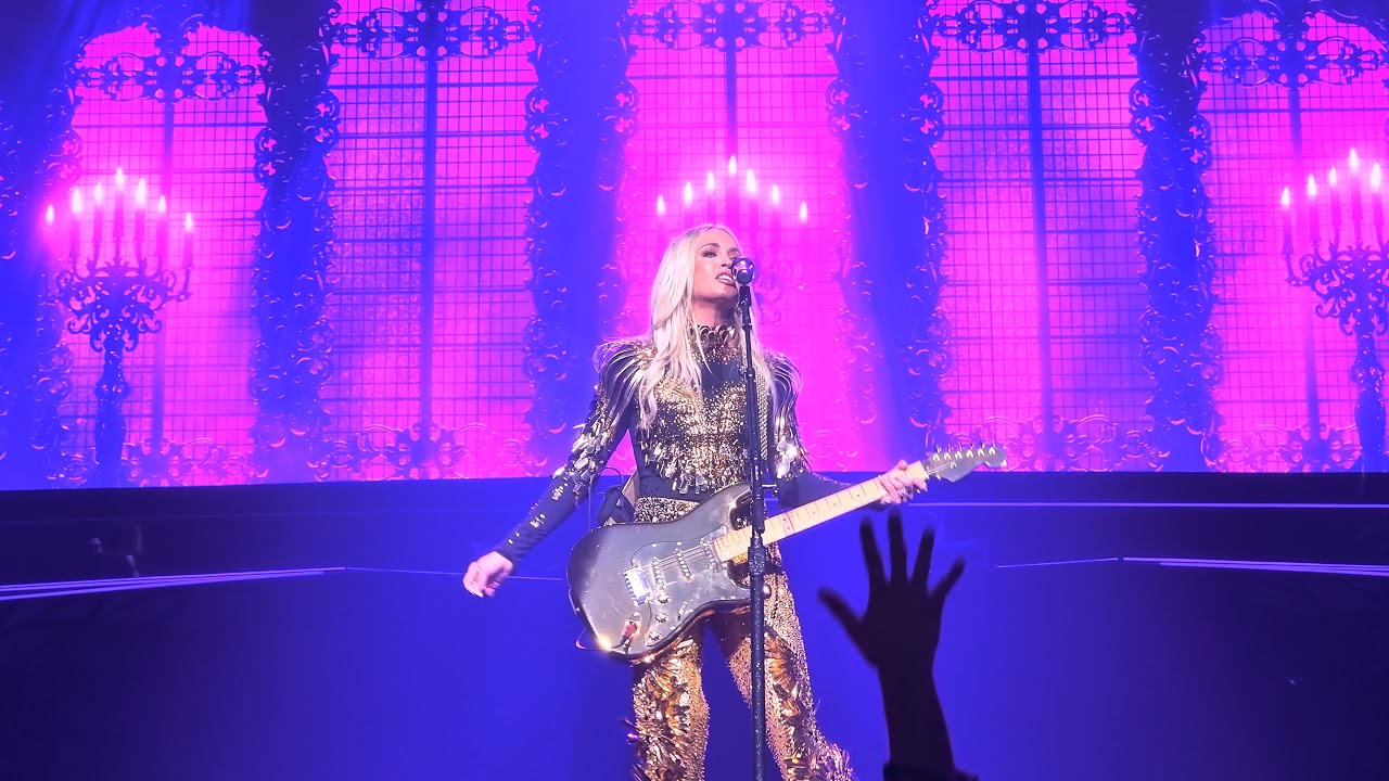 Carrie Underwood - Church Bells (LIVE in Las Vegas 2021)
