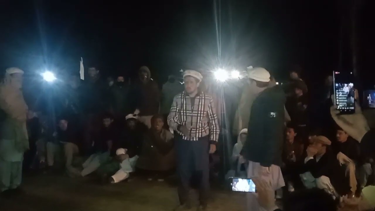 CHARSO KUHUNO MAZA TATY KAY PATA  MuJEB o ZUBaAN MAZHEYA BASHONU